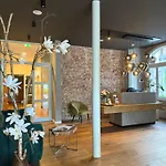Wellnesshotel Waldquartier Gmbh Hotel *