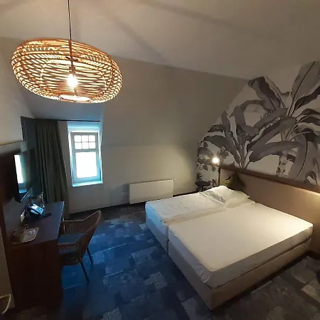 호텔 Wellnesshotel Waldquartier Gmbh Ig *