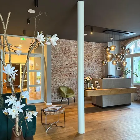 Wellnesshotel Waldquartier Gmbh Hotel *